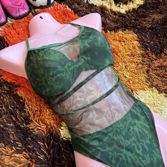 Vintage deadstock overlay mesh green one piece - Picture 6 of 7
